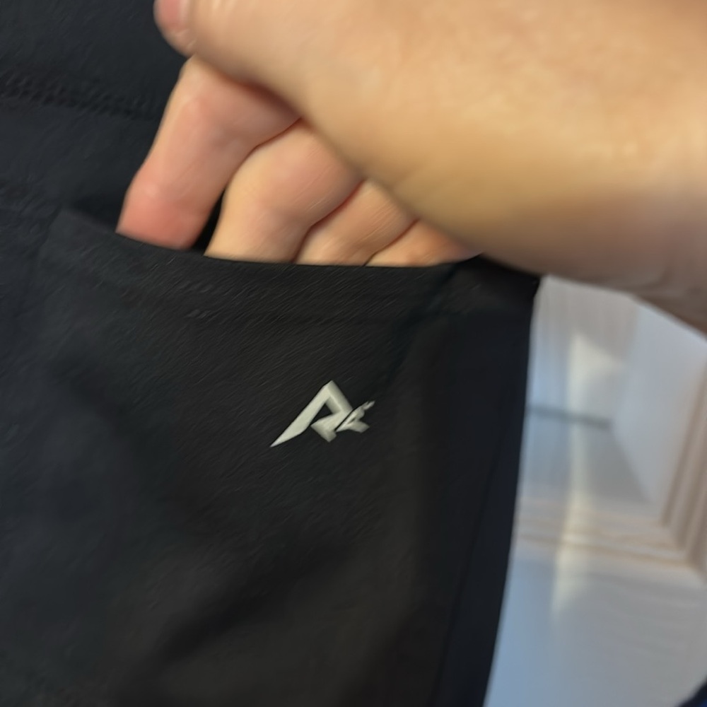 Ridgecut Women's Black leggings size small - Picture 8 of 8